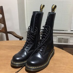 Doc Martens 1914 Boots